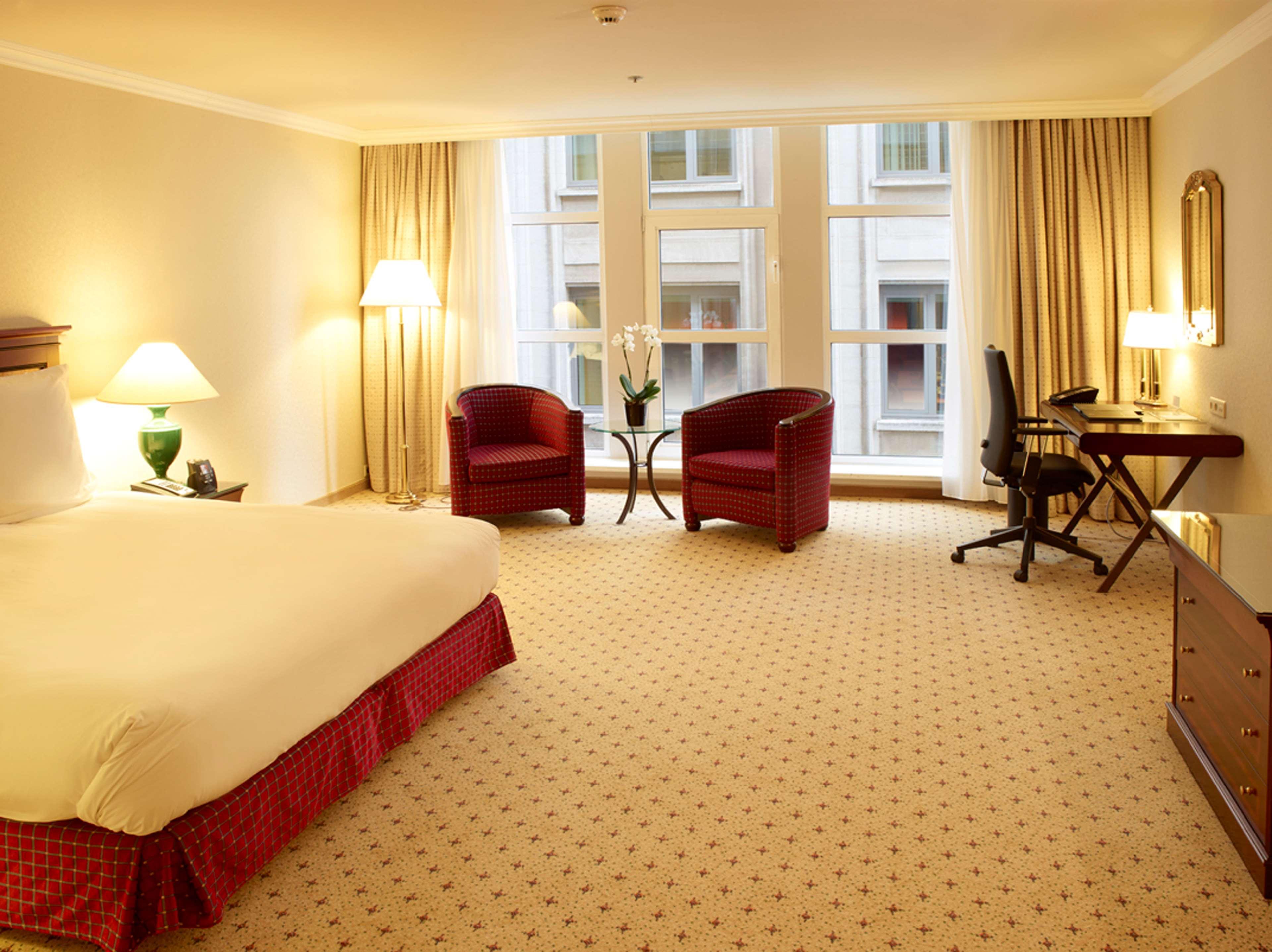 Hilton Antwerp Old Town Hotel Eksteriør billede