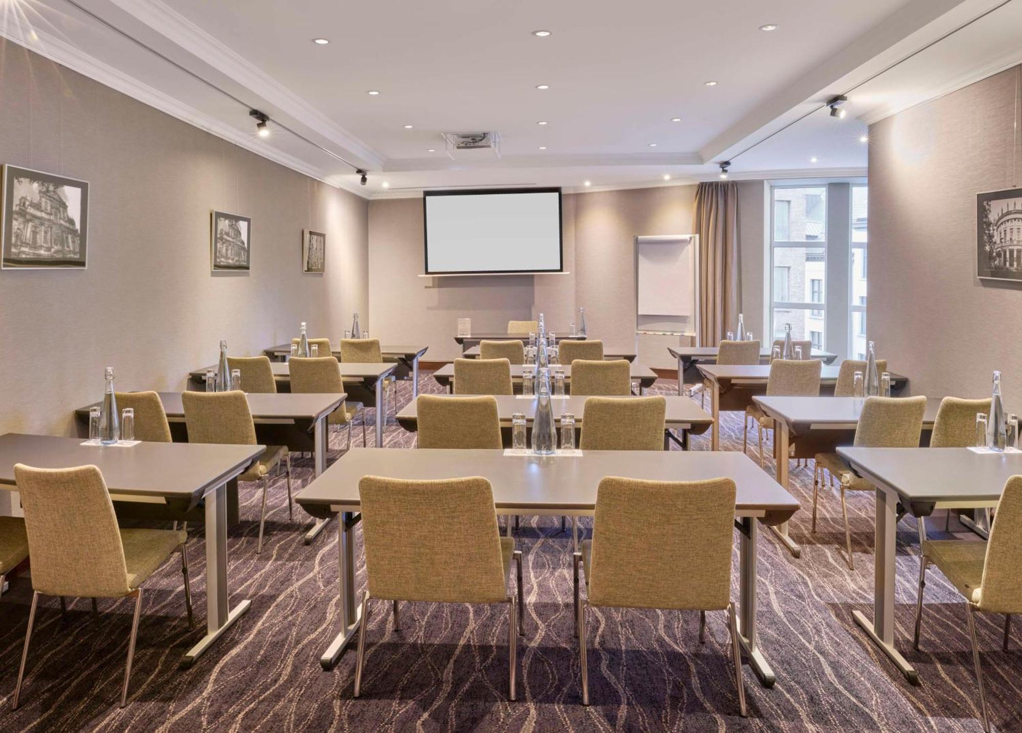 Hilton Antwerp Old Town Hotel Eksteriør billede